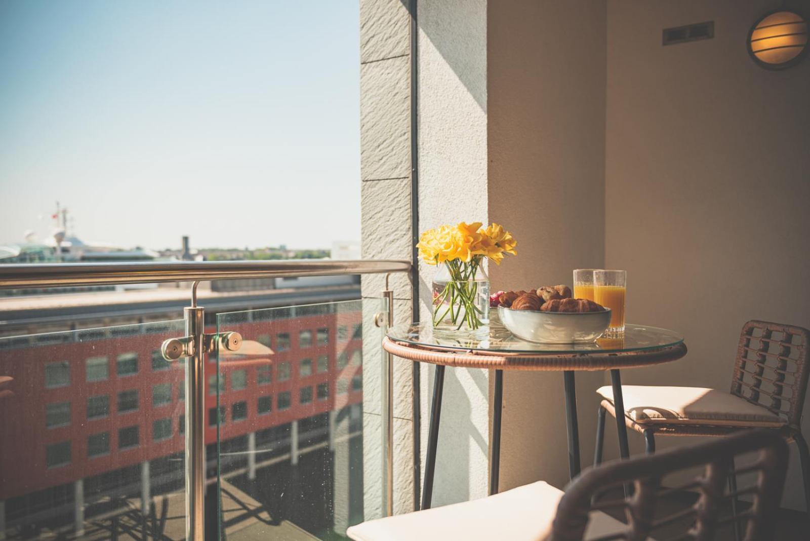 Novu Apartments Liverpool Waterfront ภายนอก รูปภาพ